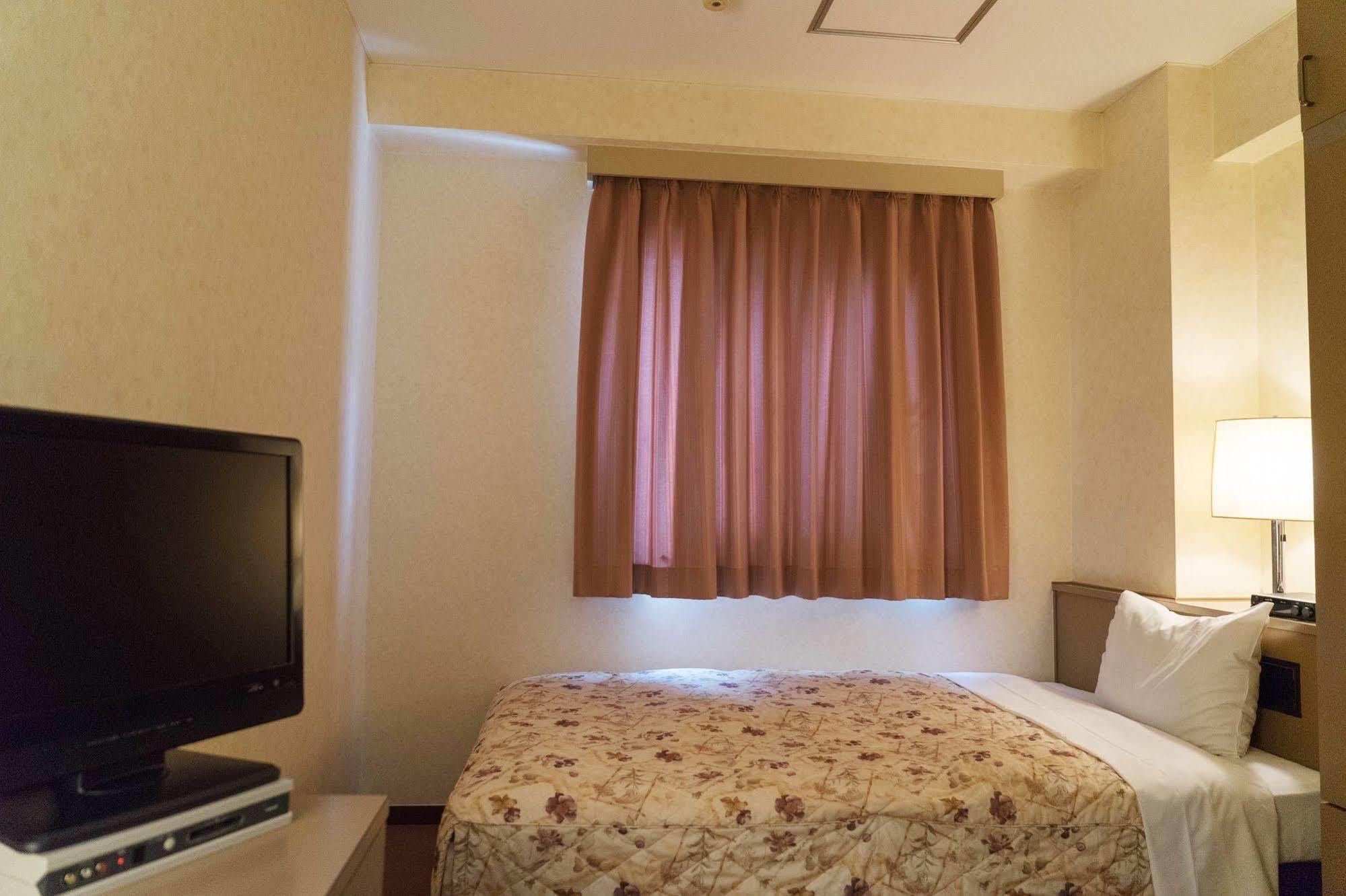 Sankei City Hotel سيبَ المظهر الخارجي الصورة